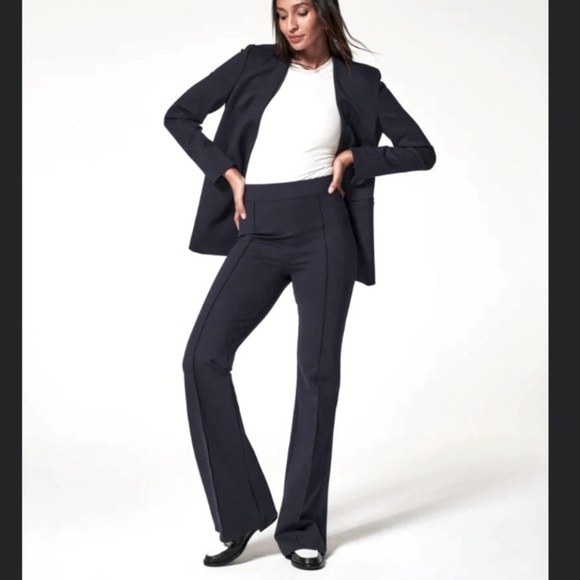 SPANX Smooth Perfect Fit Ponte Flare Pant High Rise Size Small Black - Picture 8 of 16